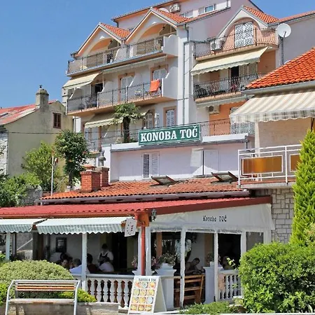 2364a * Selce